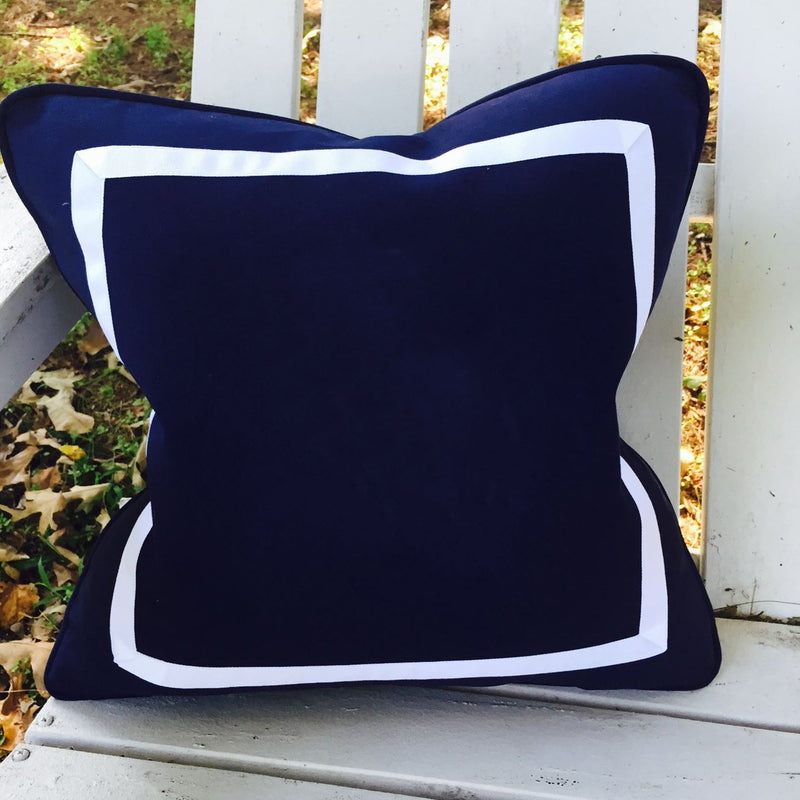 18" Custom Outdoor Pillow (Hinckley)