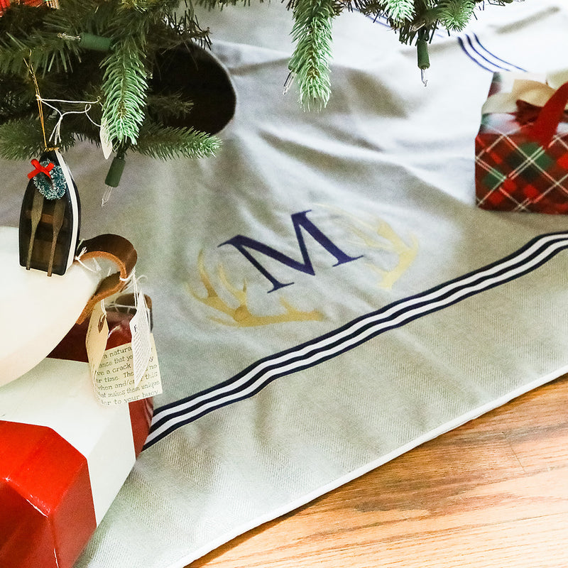 Tree Skirt in Linen Herringbone